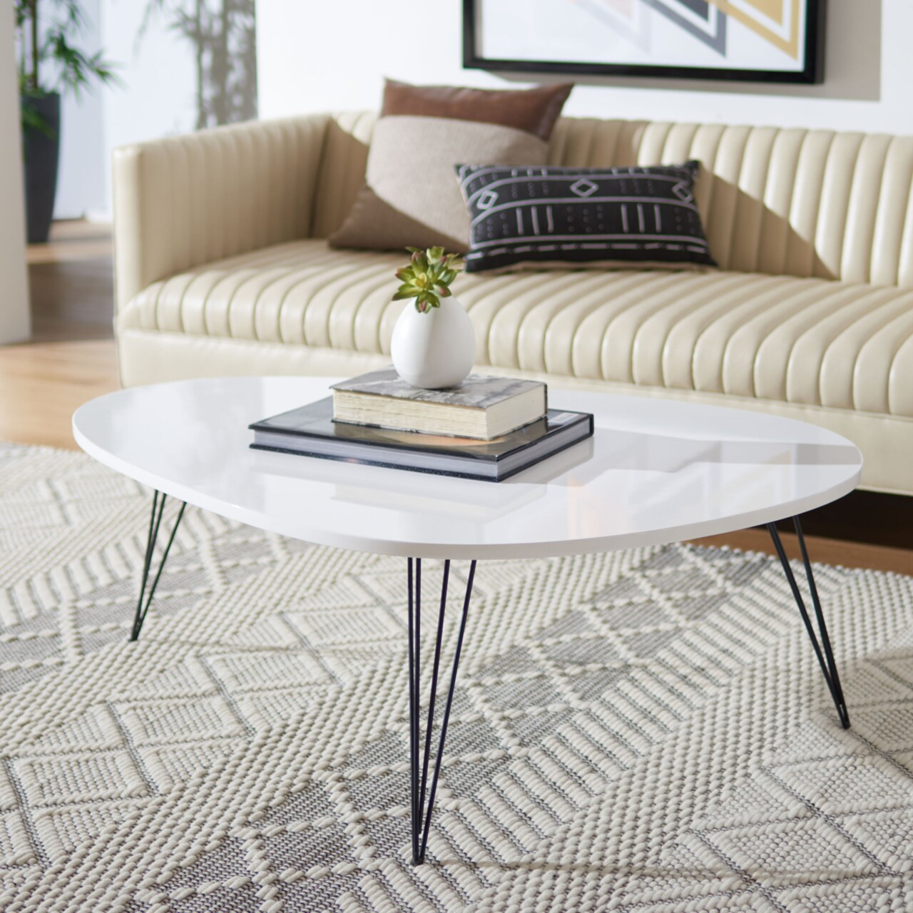 Safavieh Wynton Retro Mid-Century Lacquer Coffee Table White / Black